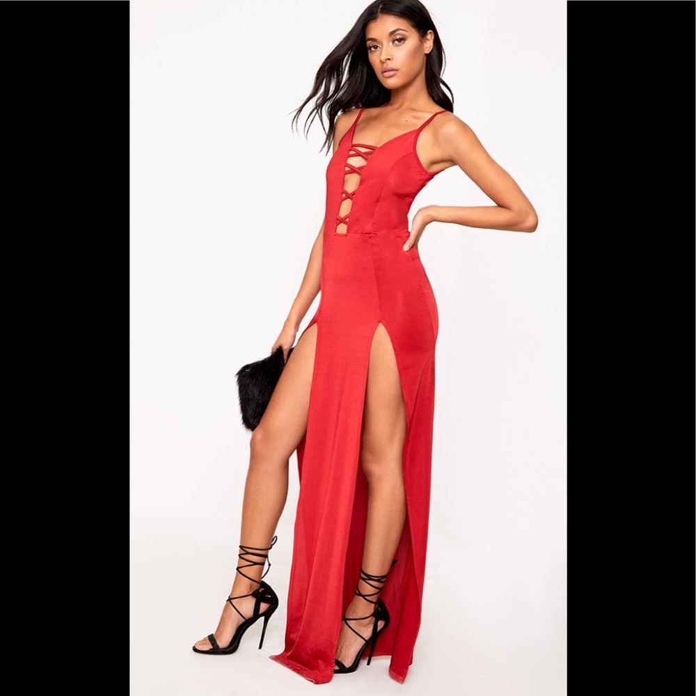 Pretty Little Thing Extreme Split Maxi